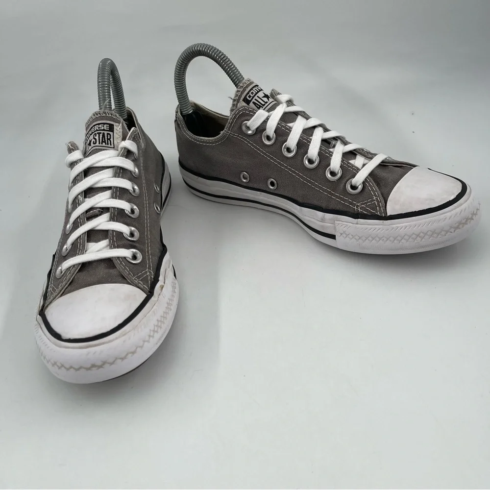 Converse Kids Chuck Taylor All Star-SZ 5Y-Grey Canvas Low Top Lace-Up Sneakers
